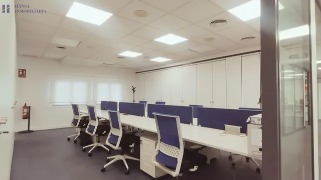 OFICINA EXCLUSIVA EN ALQUILER EN AVENIDA DE MAISONNAVE, ALICANTE — 9