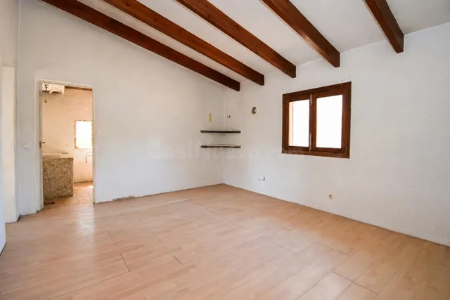 Finca rústica con vivienda en Muro. - foto 5