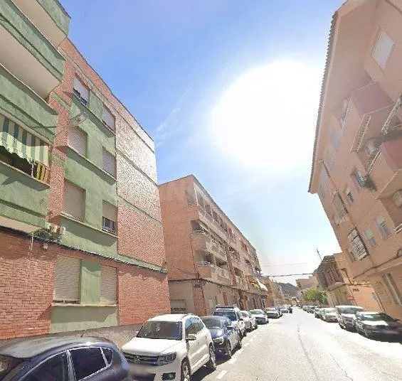 SE VENDE piso OKUPA en C Instituto 11 de Murcia - foto 3