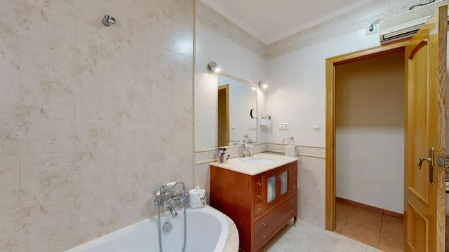Oportunidad preciosa casa en zona muy demandada de Cheste — 26