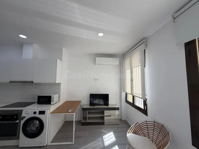 Estudio reformado y luminoso en pleno centro de Valencia – C - foto 4