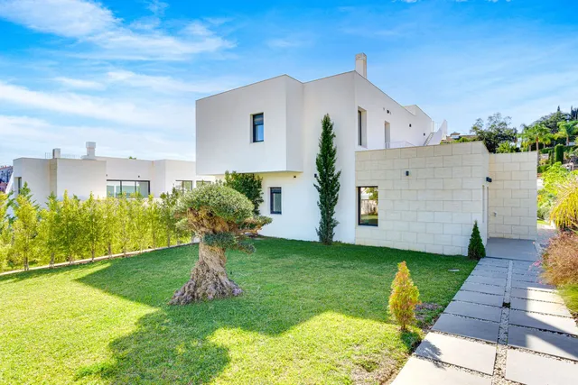 Chalet 4 habitaciones 429m² en venta - Marbella — 40