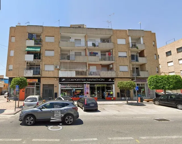 LOCAL EN LAS TORRES DE COTILLAS