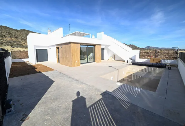 Exclusiva villa en la urbanización Playamar XIII– Pilar de la Horadada, Alicante — 2