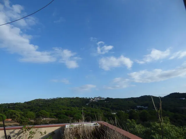 Casa en Blanes con Vistas y Potencial de Reforma por solo €199,000 — 12