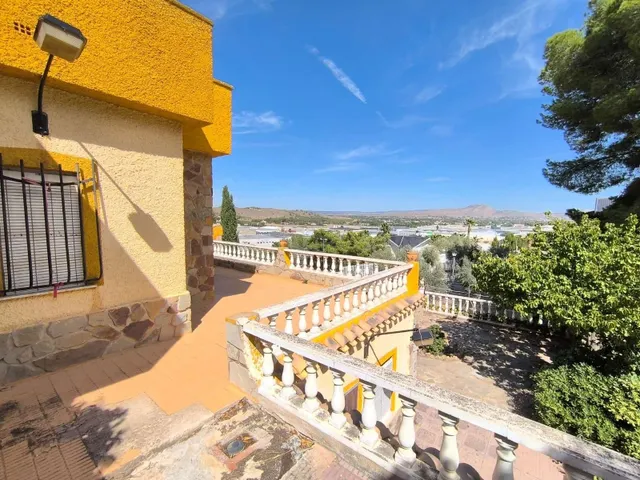 Villa 7 habitaciones 338m² en venta - Ayuntamiento — 4