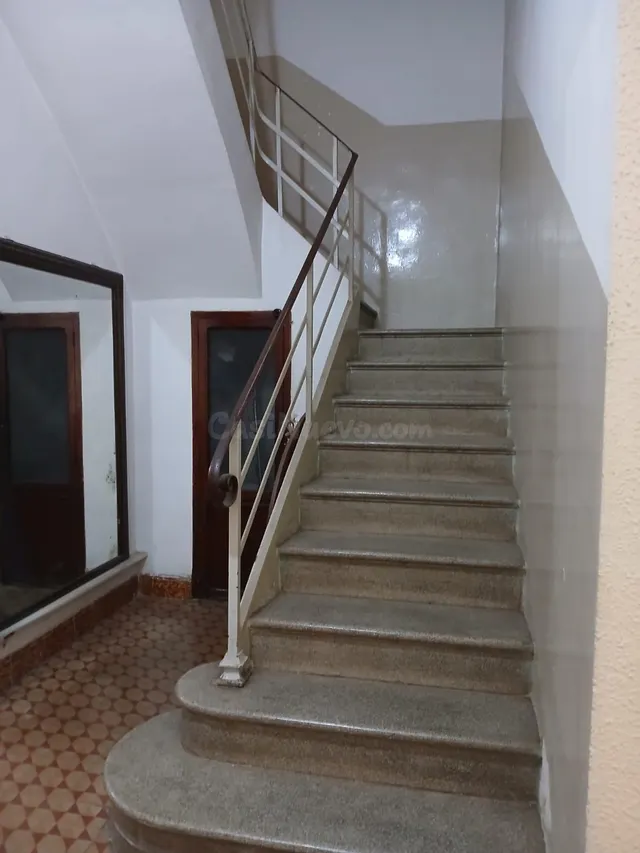 Casa 4 habitaciones 245m² en venta - CERCA PASEO LA ESTACION - foto 3
