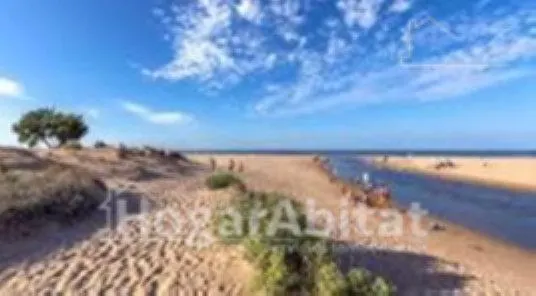Amplitud y luz mediterránea en este piso totalmente reformado con terraza en Oliva — 40