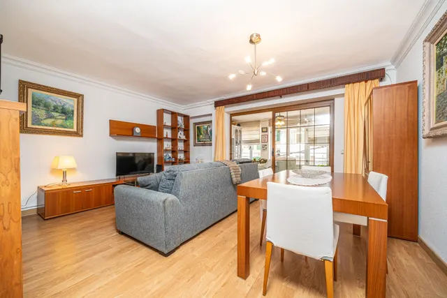 EXCELENTE VIVIENDA A 50 METROS DEL MAR EN EL ARENAL DE LLUCM - foto 2