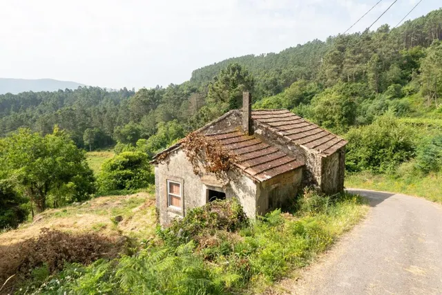 Casa de campo-Masía en Venta en Arbo Pontevedra - foto 4