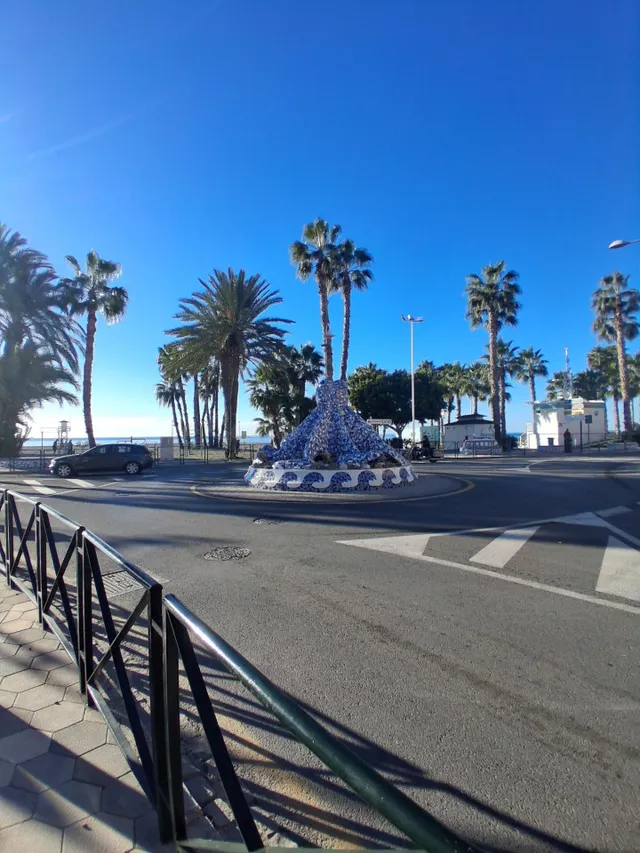 Plaza de garaje en primera línea de playa – Almuñécar