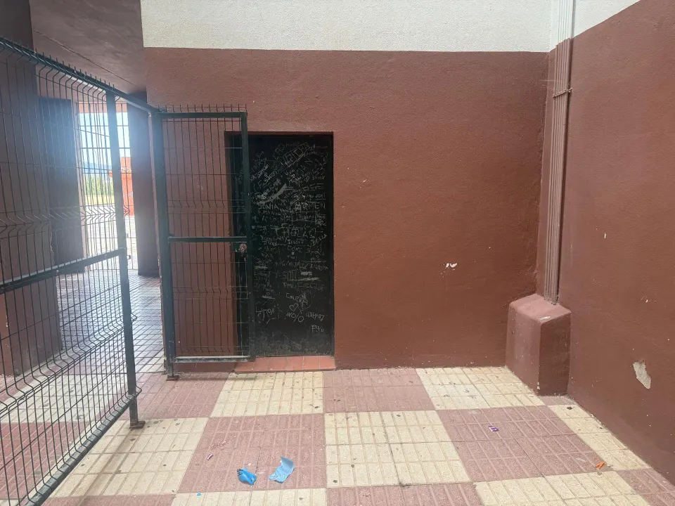 TRASTERO EN VENTA EN NUEVA LINEA