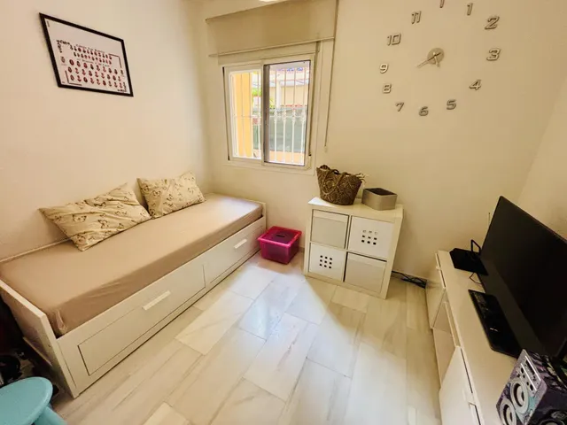 Estupendo piso 4 dormitorios planta baja con grandes terrazas en pinillo (Torremolinos) — 25