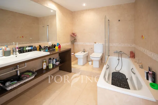 Encantadora villa con piscina y vistas panorámicas en Calonge Costa Brava — 40
