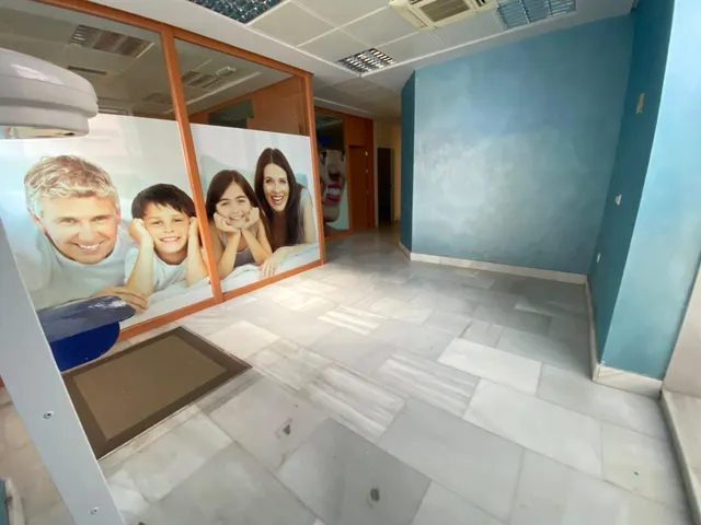 LOCAL COMERCIAL en LOS DOLORES — 5