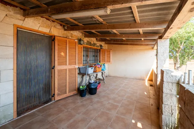 ESPECTACULAR FINCA RÚSTICA CON MOLINO EN MURO — 27