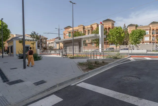 PISO EN LAS GABIAS JUNTO AL METRO — 41