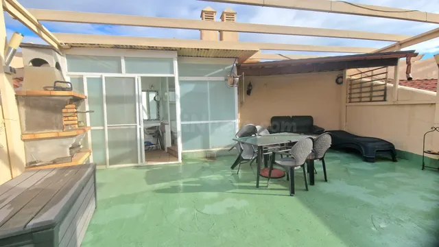 EL PLACER EXCLUSIVO DE VIVIR EN UN ATICO - foto 2