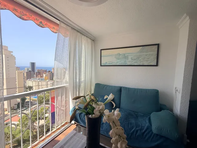 Apartamento reformado con 1 dormitorio en zona Rincon de Loix — 7