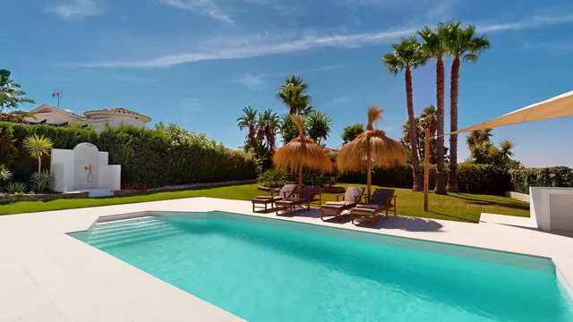 Chalet 3 habitaciones 265m² en venta - Costa Del Sol — 49