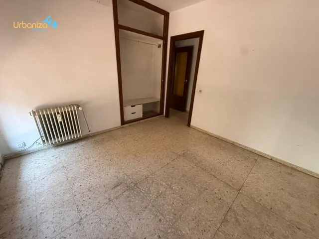 ¡¡OCASIÓN PISO PARA REFORMAR EN ZONA CENTRO!! — 17