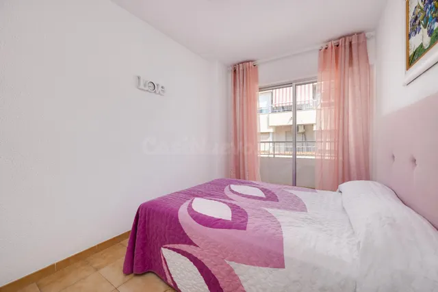 UN ACOGEDOR APARTAMENTO EN EL CENTRO DE TORREVIEJA — 4