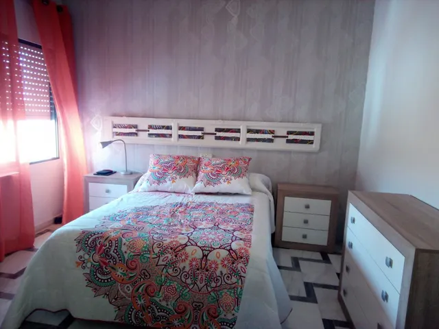FANTÁSTICA VIVIENDA CON PISCINA — 16