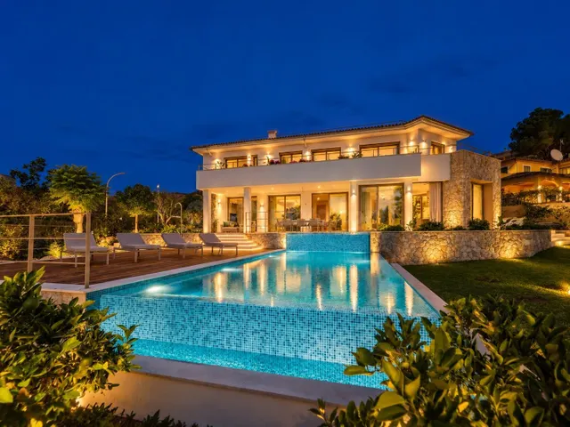 LUXURIUS Nueva Villa de Construcción en una ubicación privilegiada en BENDINAT — 2