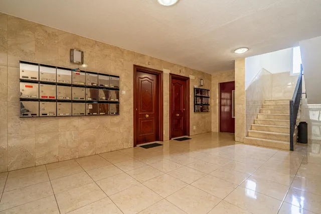 Luminoso piso de 3 dormitorios, con orientación suroeste. — 25