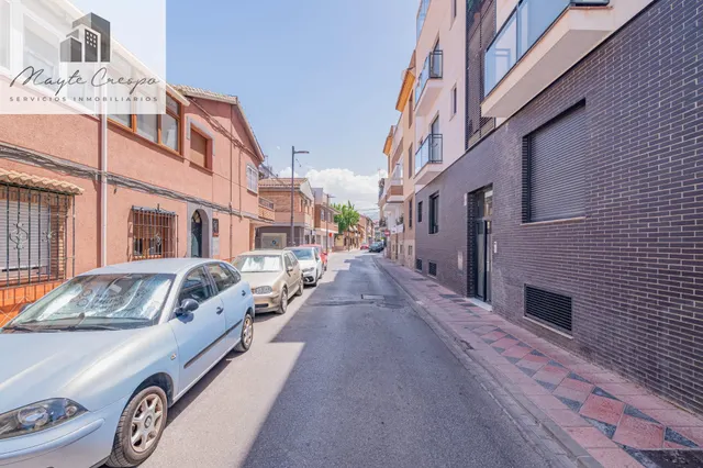 Precioso duplex moderno con patio — 39