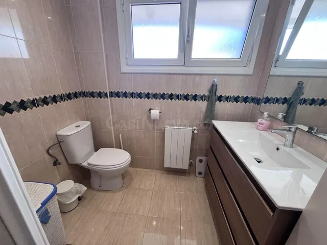 PRECIOSO PISO JUNTA A LA RIA DE COLINDRES DE 3 DORMITORIOS - foto 4