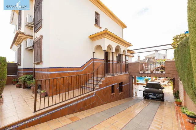 VIVIENDA PAREADA EN MONTELUZ — 7