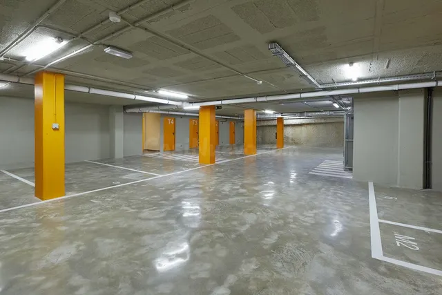 Parking 11m² en alquiler - Eixample - foto 4
