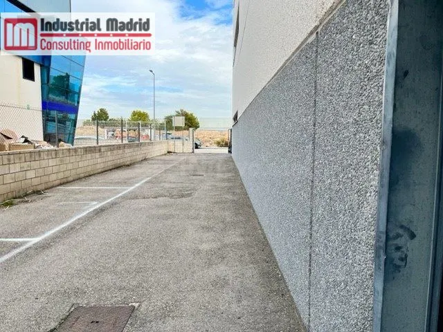 NAVE EN VENTA EN POLIGONO SAN FERNANDO - foto 4
