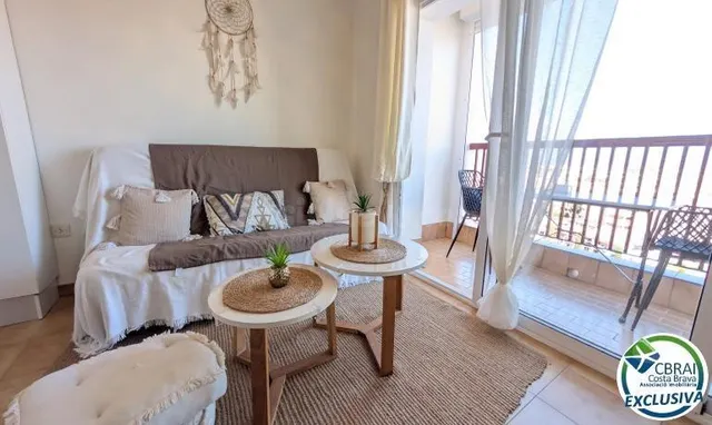 Estudio con cabina renovado con vistas al mar – Empuriabrava - foto 2