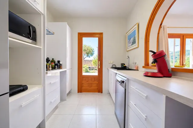 Villa con piscina, orientación sur y vistas al mar y montaña en Calpe — 15