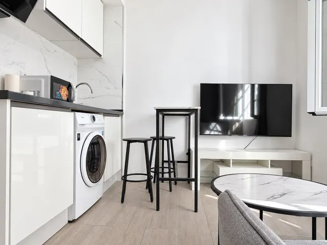 EXCLUSIVA VIVIENDA CON REFORMA INTEGRAL EN AV DE OPORTO — 11