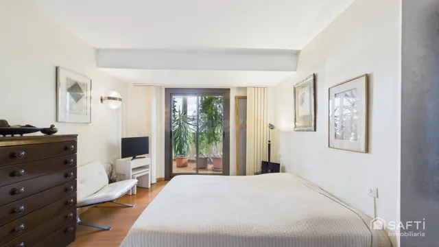 Apartamento con plaza de aparcamiento en Nuda-Propiedad  - Carrer de Son Armadams en Palma. — 28