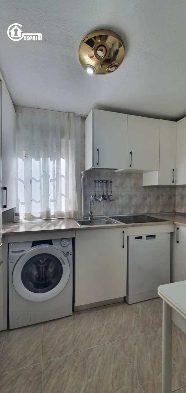 Grupo gespain ofrece piso en venta en puerta del angel — 18