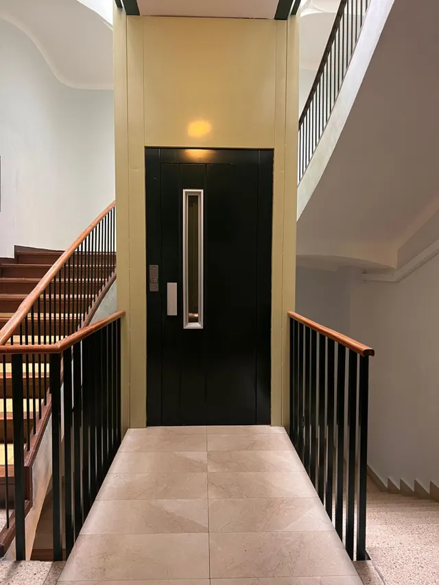 PISO 3 habitaciones EN CUATRO ESQUINAS, PURO CENTRO DE CIUDAD DE HUESCA — 10