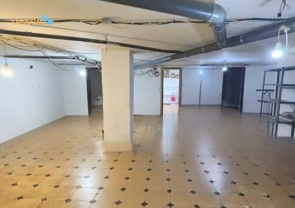 EXPECTACULAR LOCAL EN UNA DE LAS MEJORES AVENIDAS DE BADAJOZ PARA HACER REALIDAD ESE SUEÑO DE UN BUEN RESTAURANTE — 25