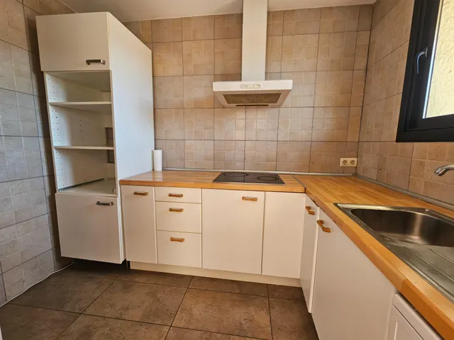 PISO EN EL CENTRO DE LA VILA — 6