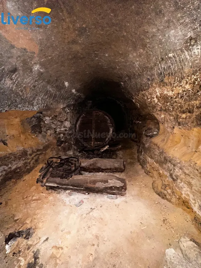 Oportunidad Única: Casa en Venta para Reformar a Tu Gusto - foto 4