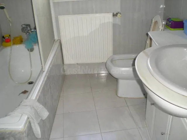 PISO SEMINUEVO EN VENTA - foto 2