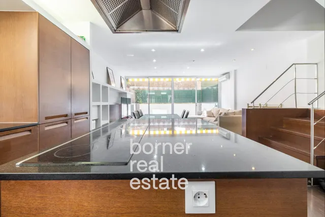 Chalet adosado en venta en Calle de Sant Josep — 21