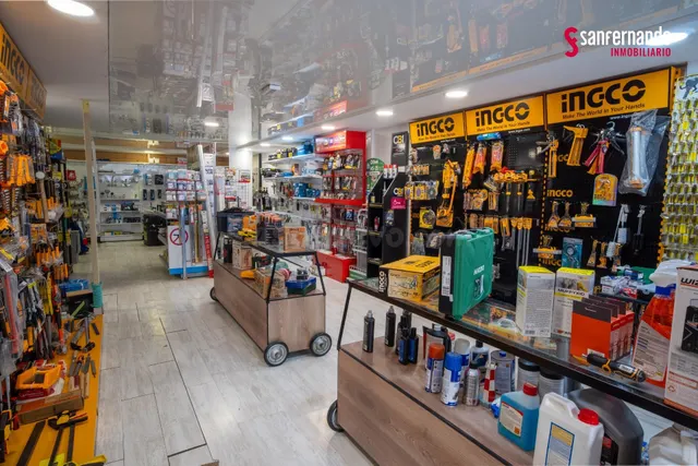 Local Comercial de 367m2 en Marqués de la Hermida - foto 5