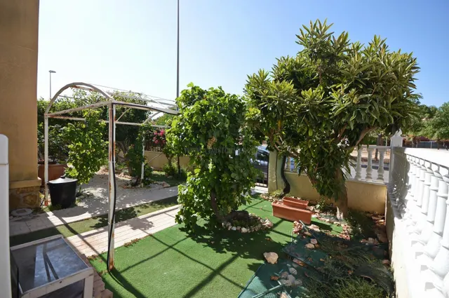 MAGNIFICA VIVIENDA EN PLANTA BAJA CON GRAN TERRAZA Y PISCINA COMUNITARIA — 20