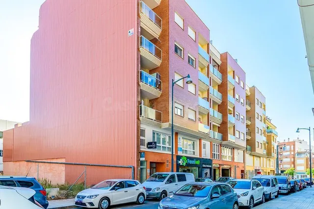 ÚLTIMA OFICINA EN VENTA CALLE MOLINO -VINARÒS- - foto 2