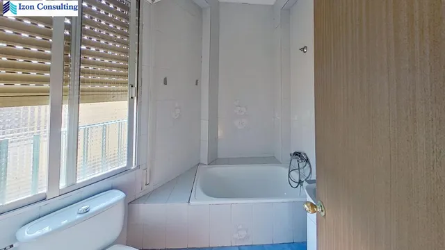 CASA DE 3 habitaciones EN LIÉTOR — 17