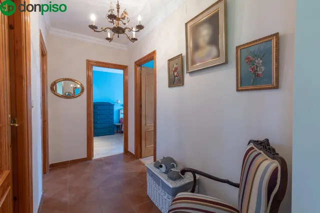 ESPECTACULAR CASA CON PISCINA EN LAS GABIAS — 39
